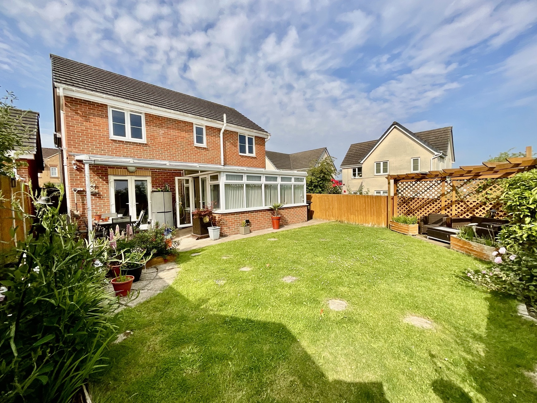 Image for property: 32658