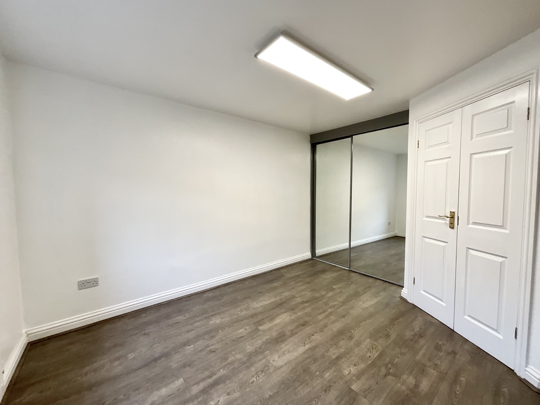 bedroom/office