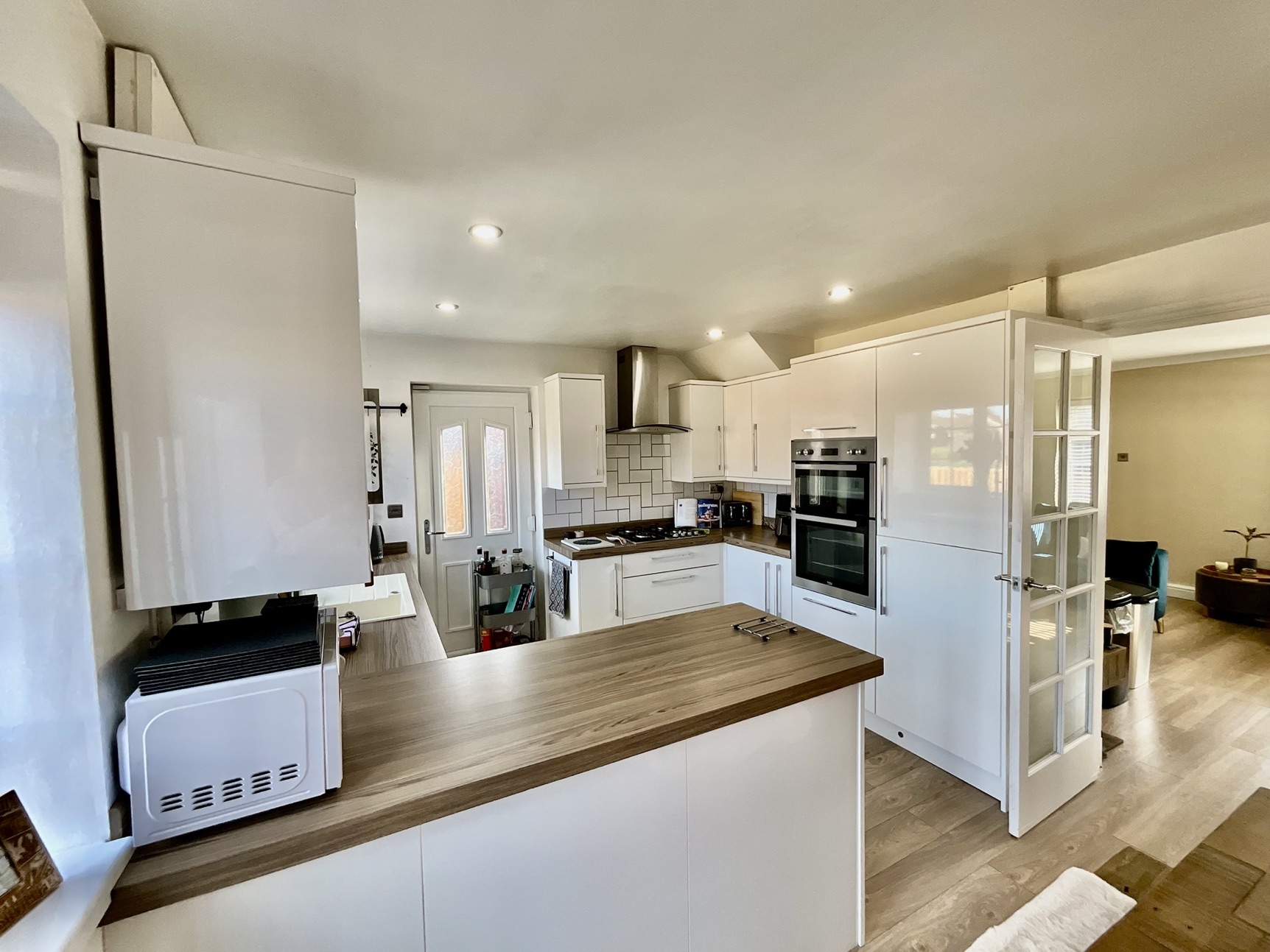 Kitchen Diner 