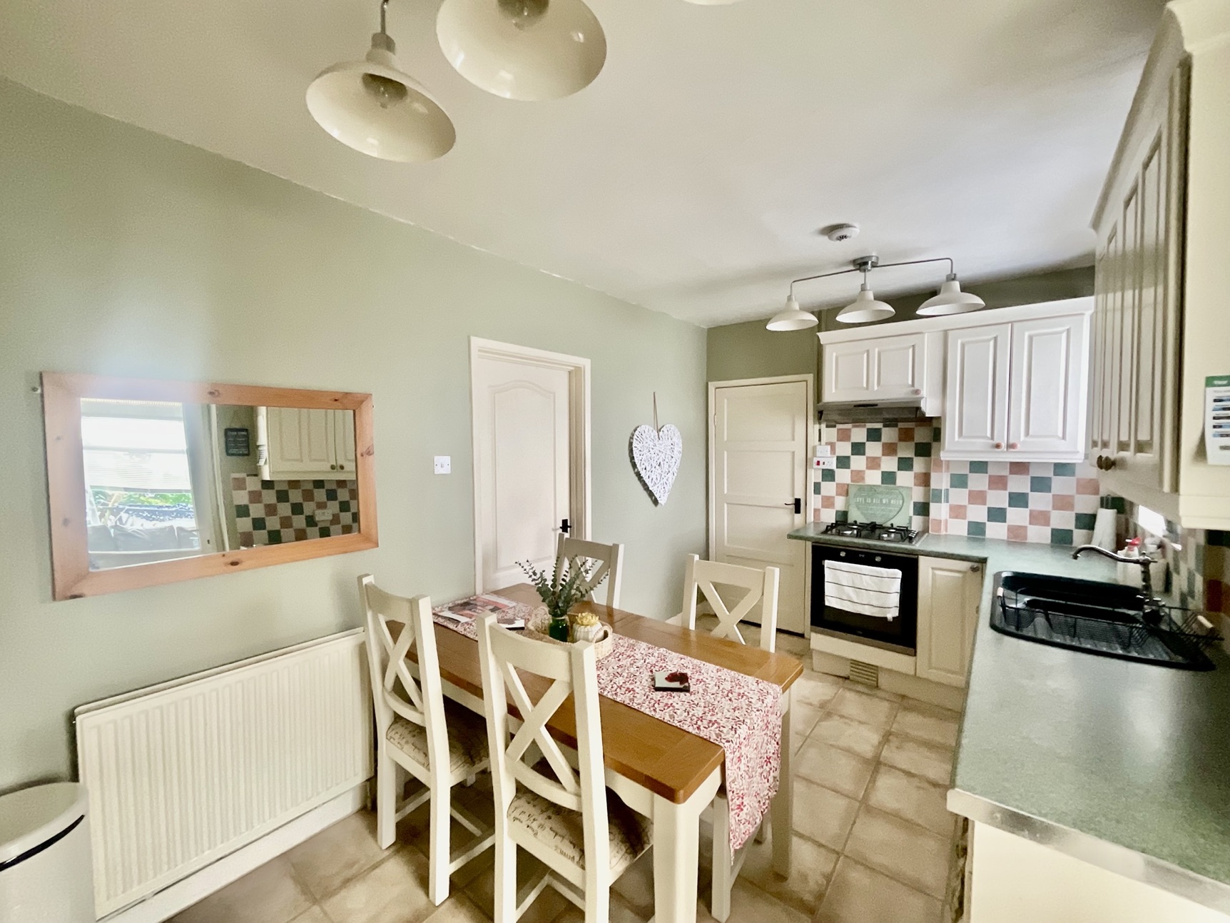Dining Kitchen 