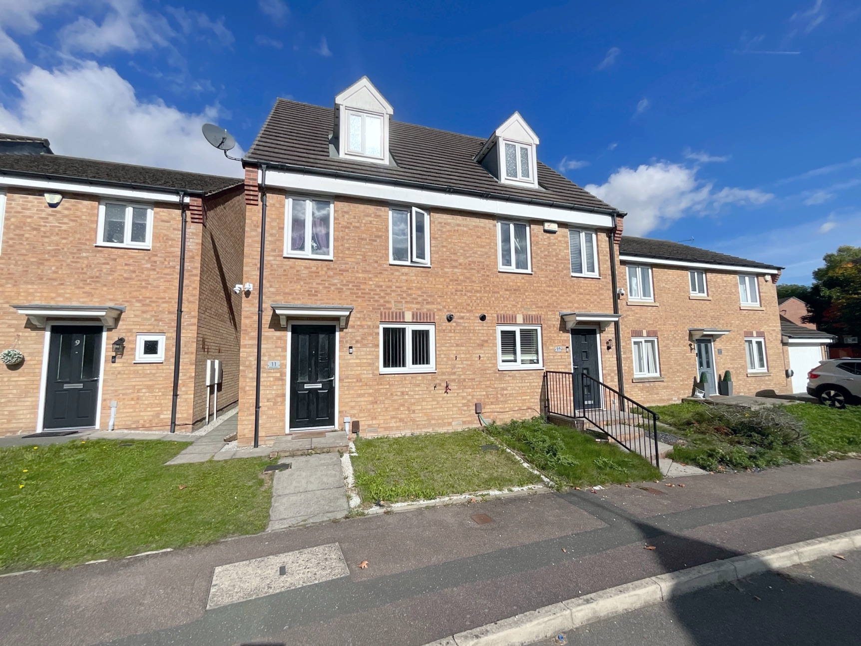 Image for property: 32906