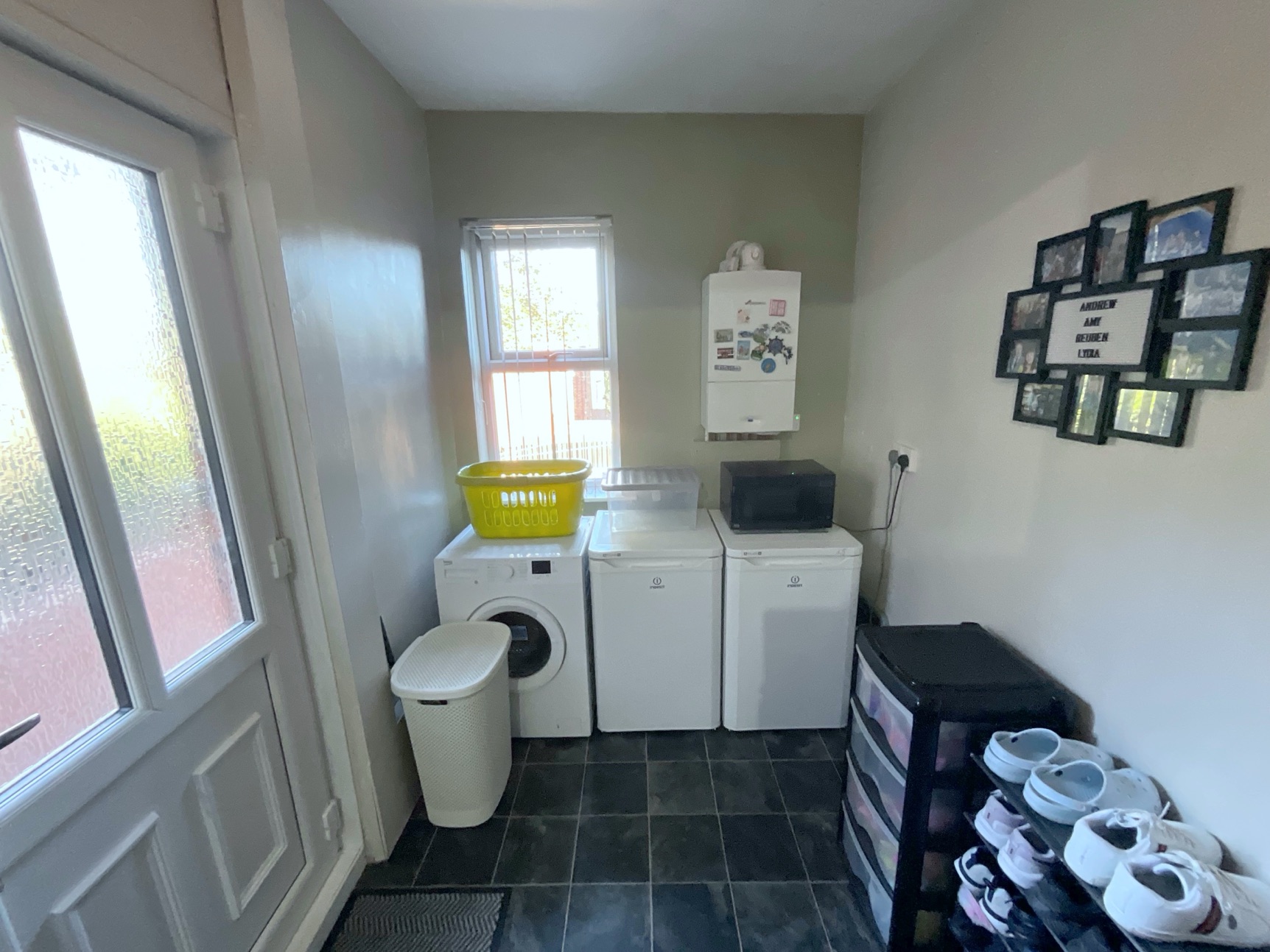 UTILITY ROOM 