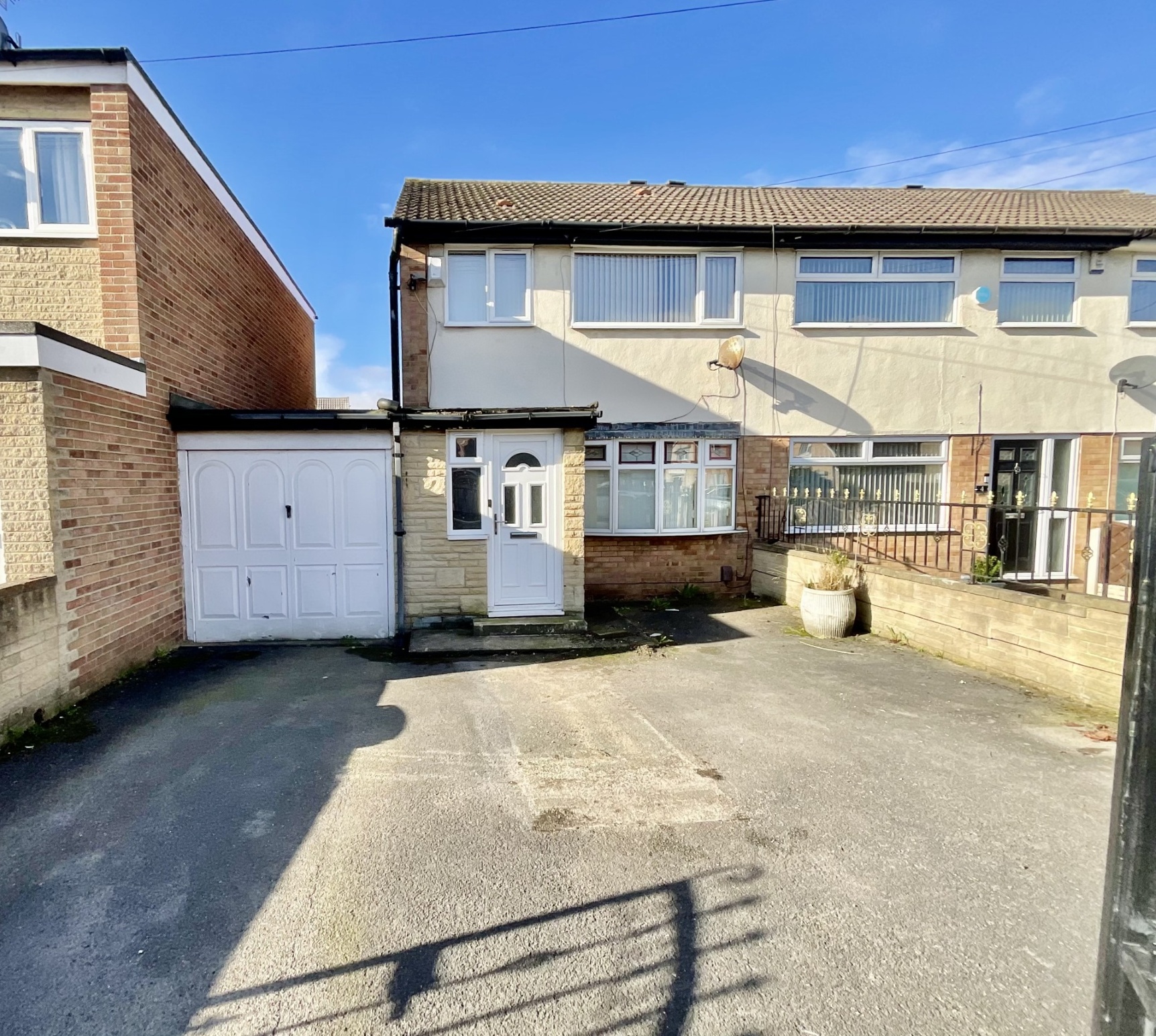 Image for property: 32982