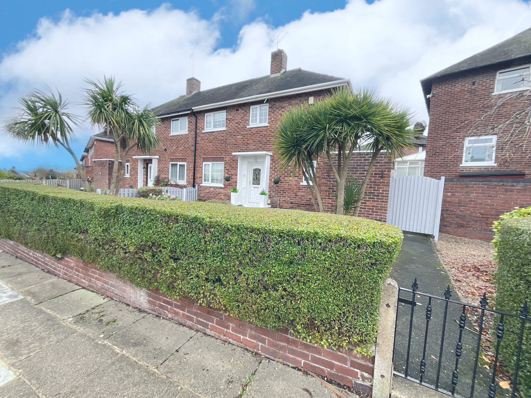 Image for property: 33097