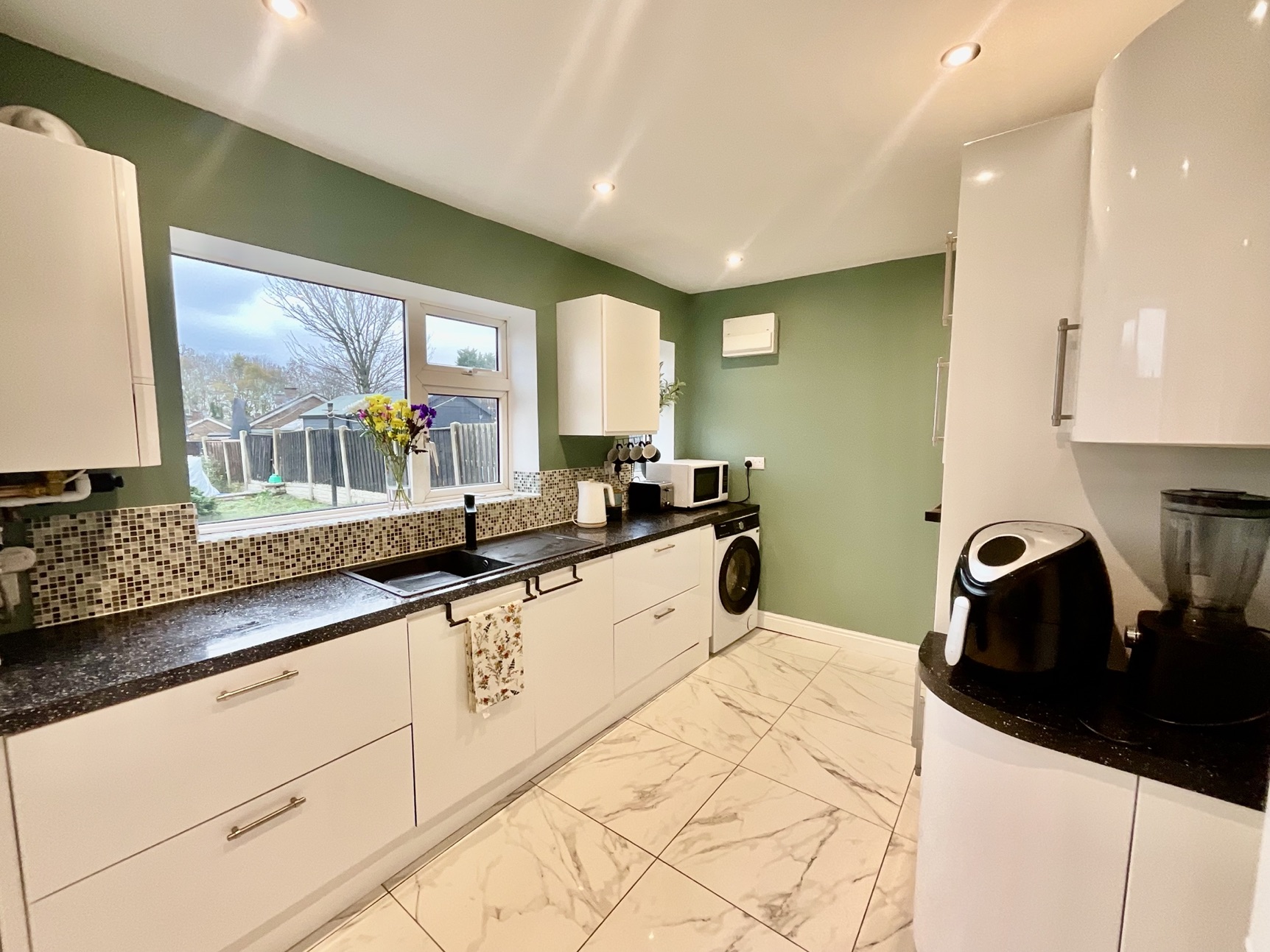 Dining Kitchen 