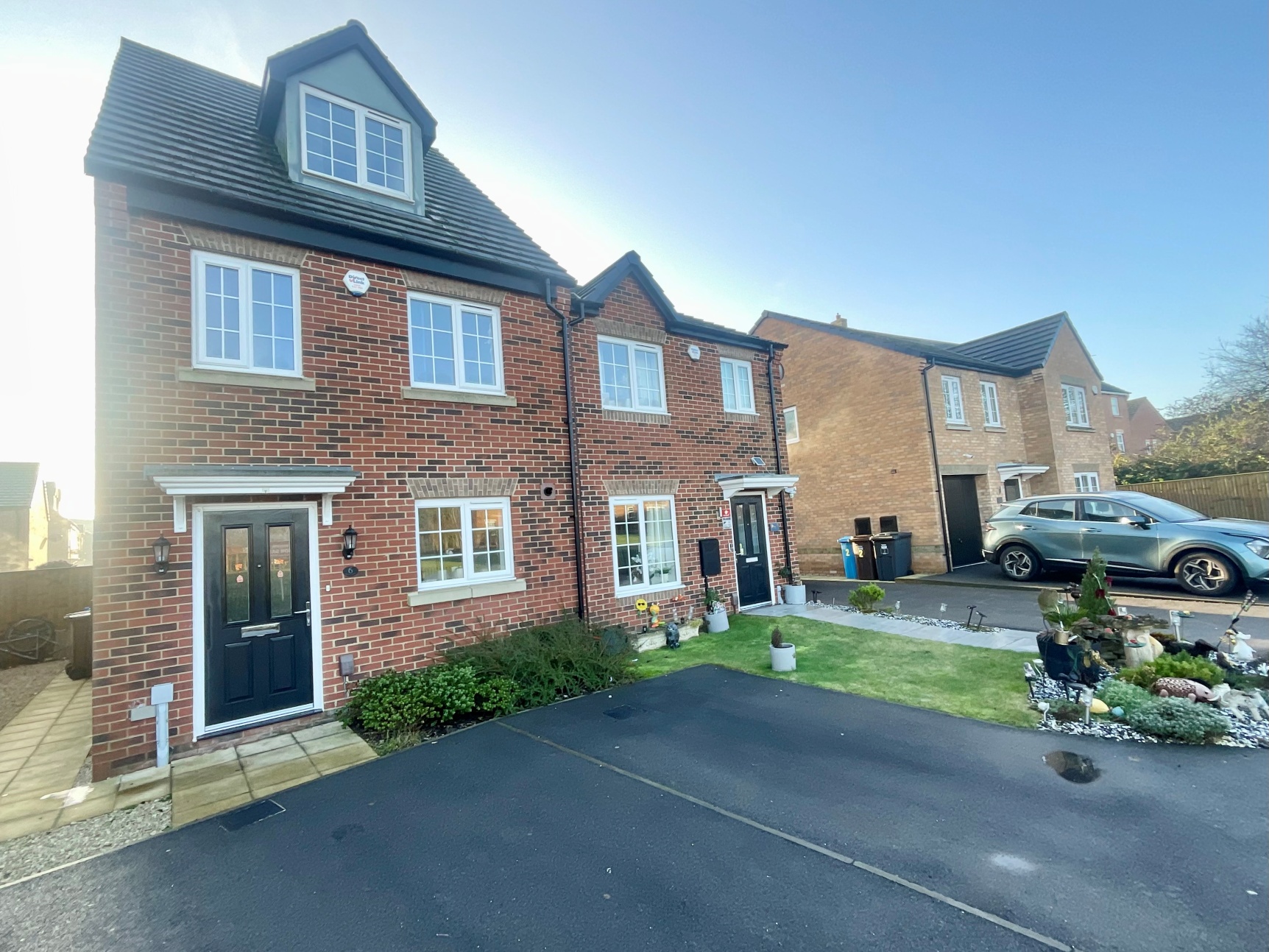 Image for property: 33104