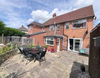 Image for property: 33105