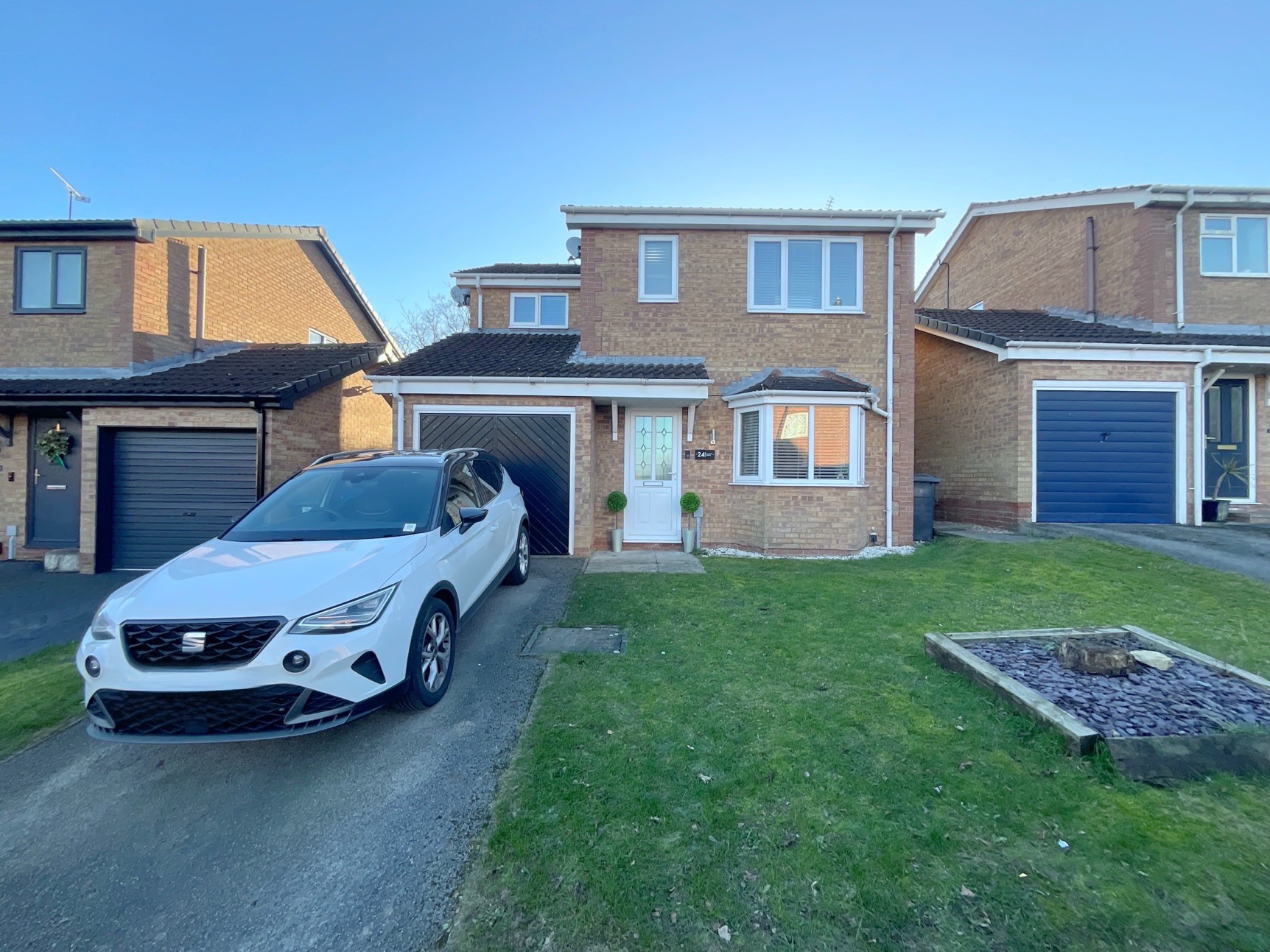 Image for property: 33199