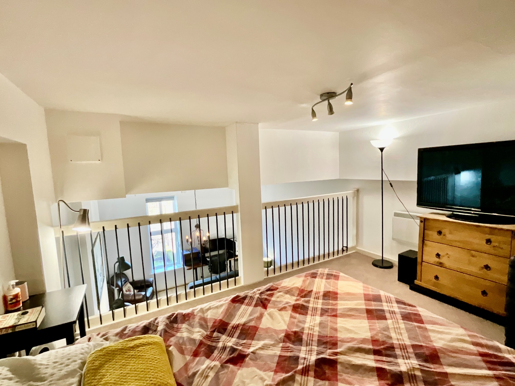 Mezzanine Bedroom 