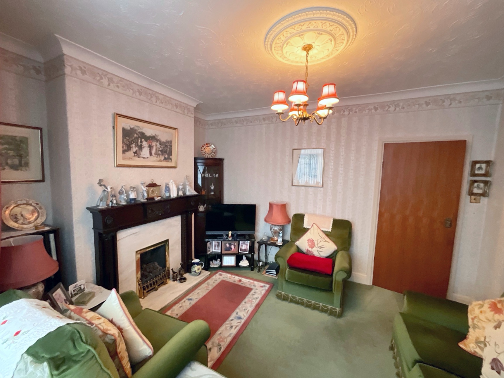 living room 