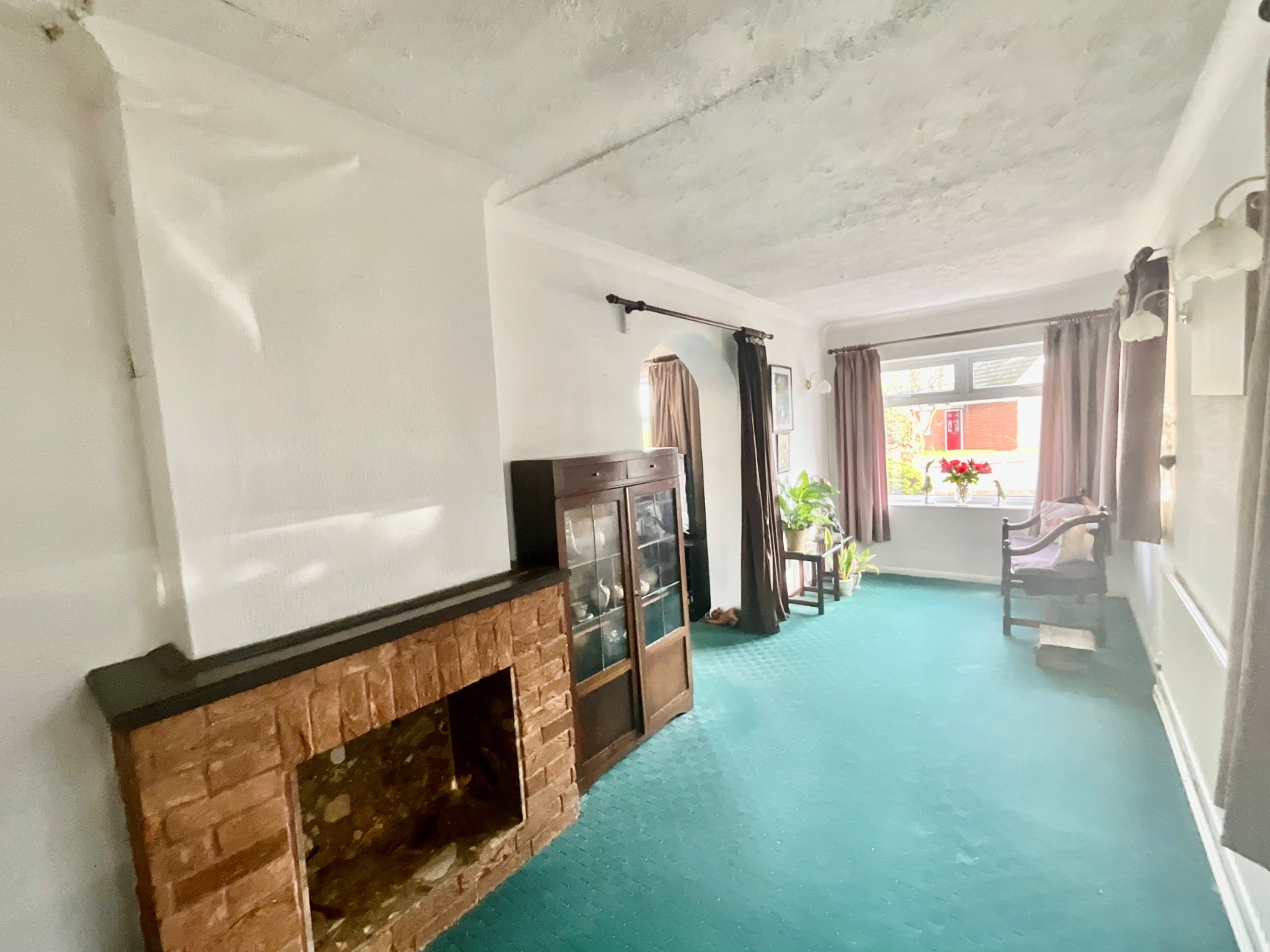 Snug/ Office/ Dining Room 