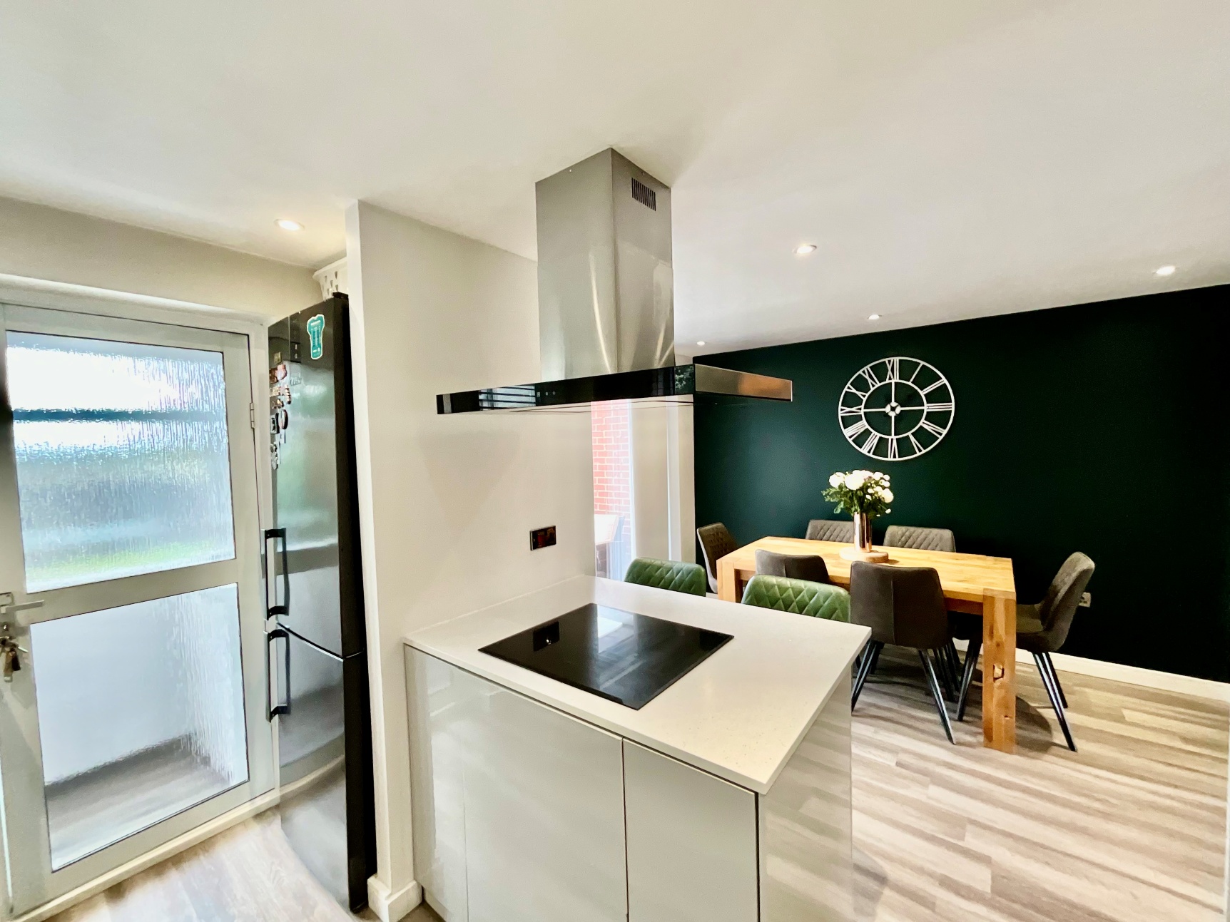 Dining Kitchen 