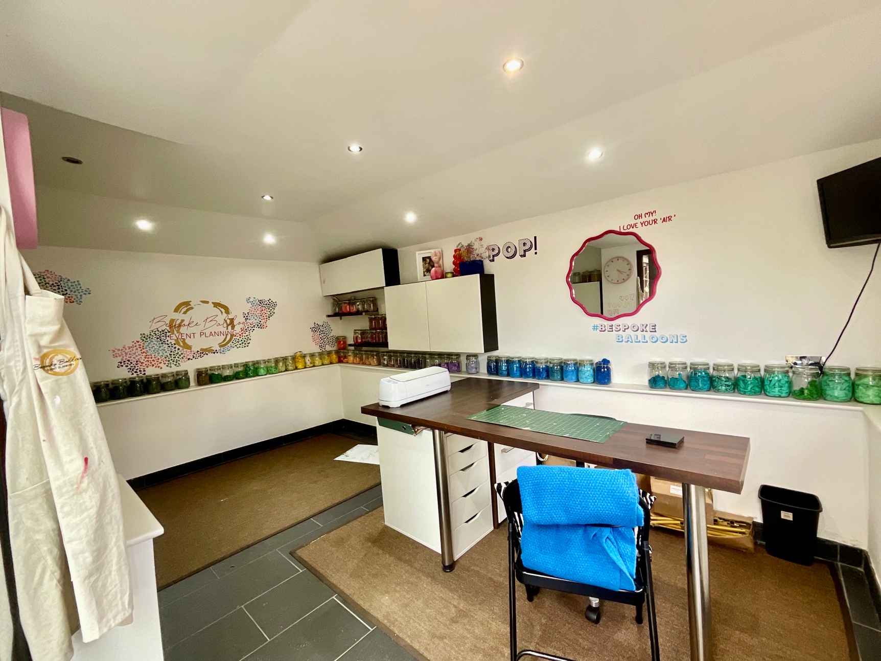 Office/ Salon / Playroom 