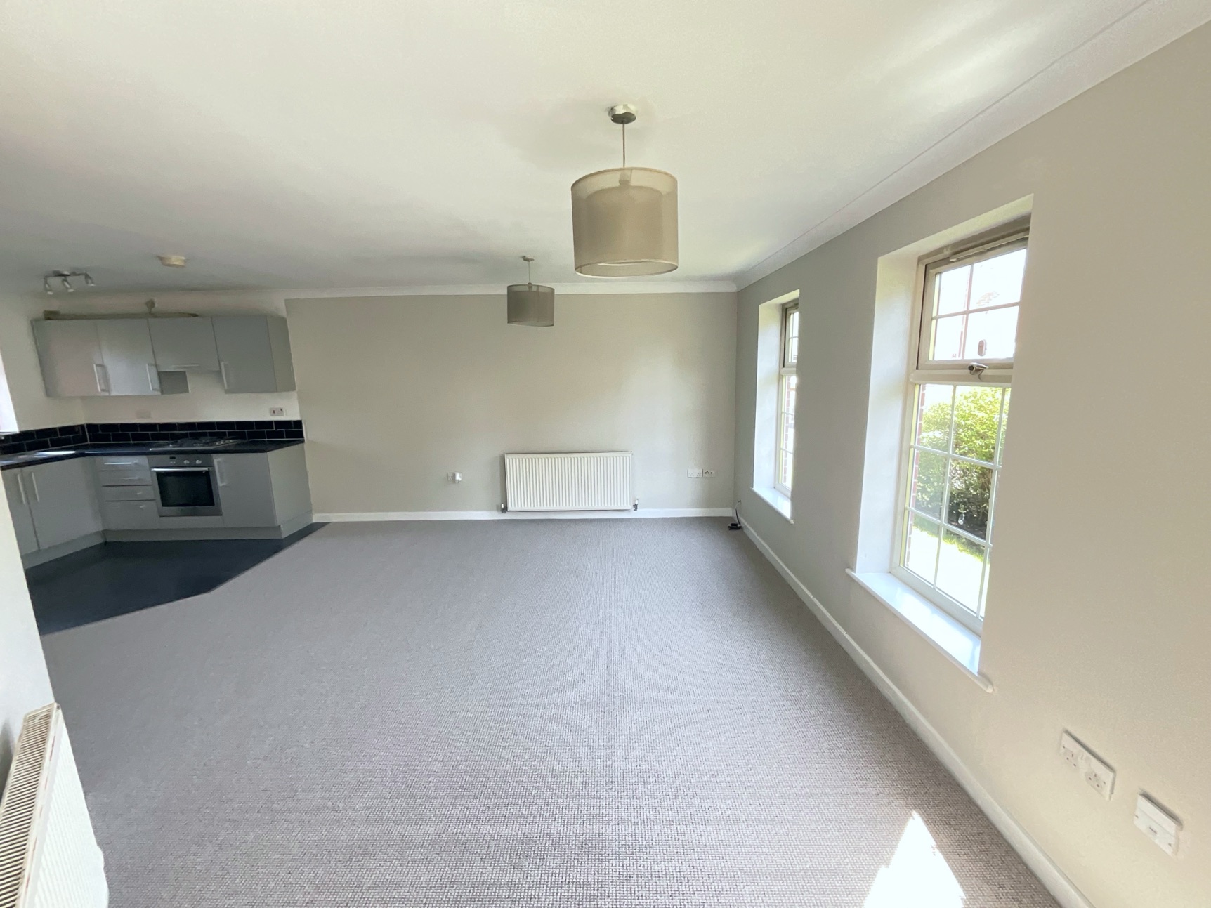 kitchen/living room 