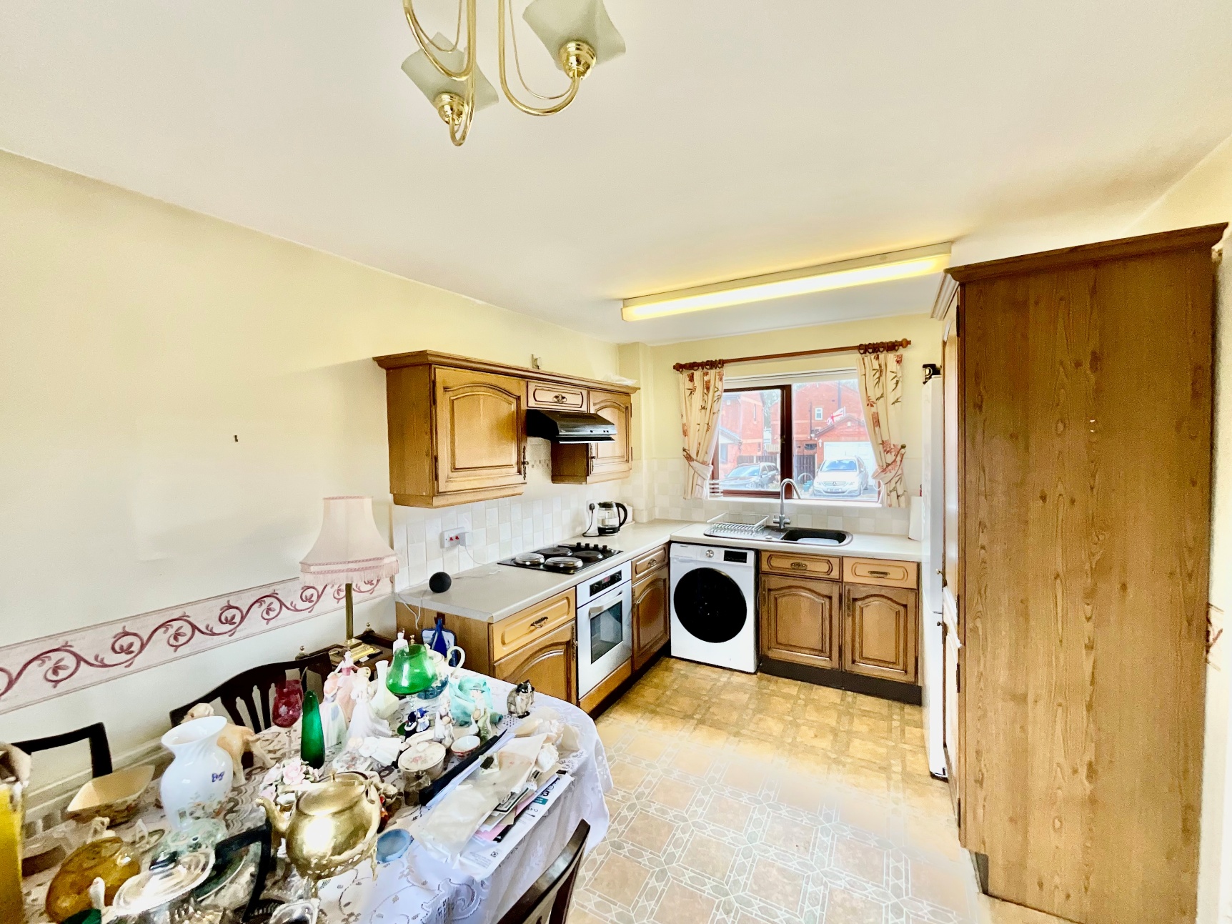 Kitchen Diner 