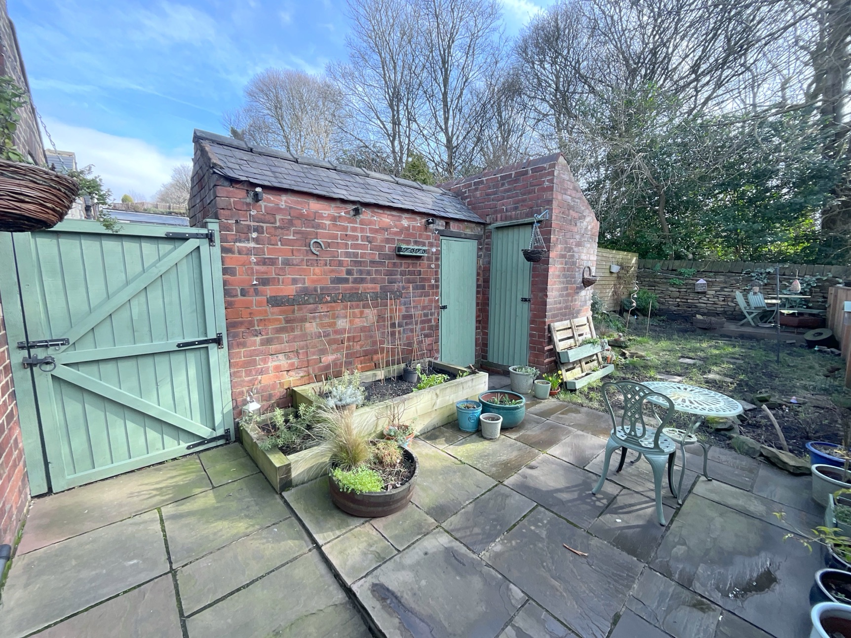 rear garden 