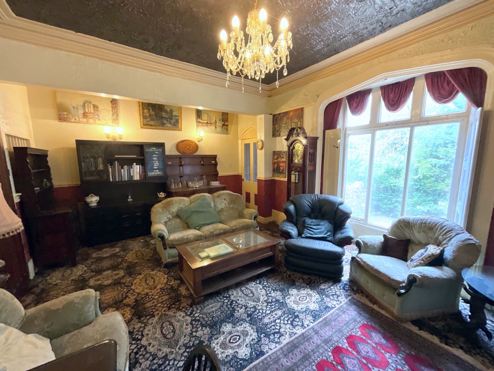 living room 