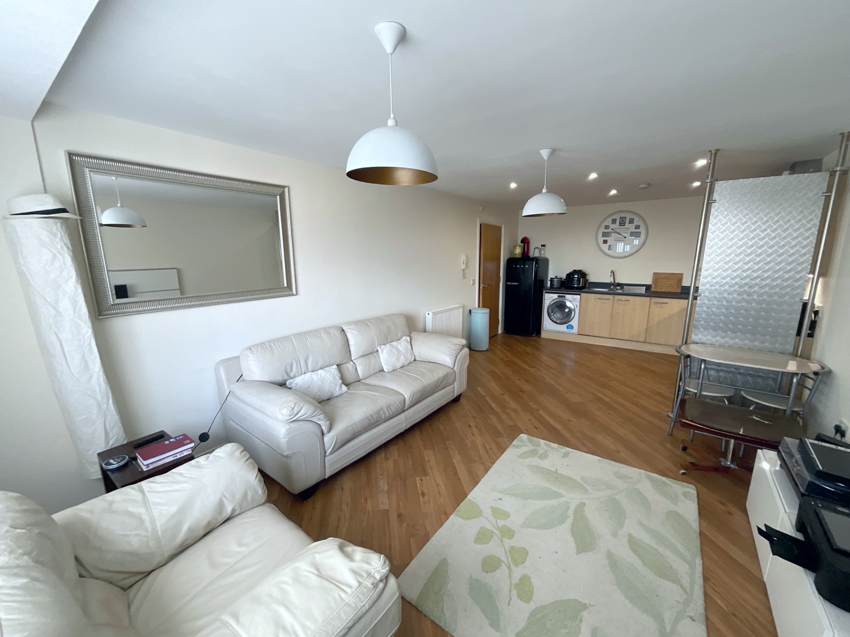 living/kitchen