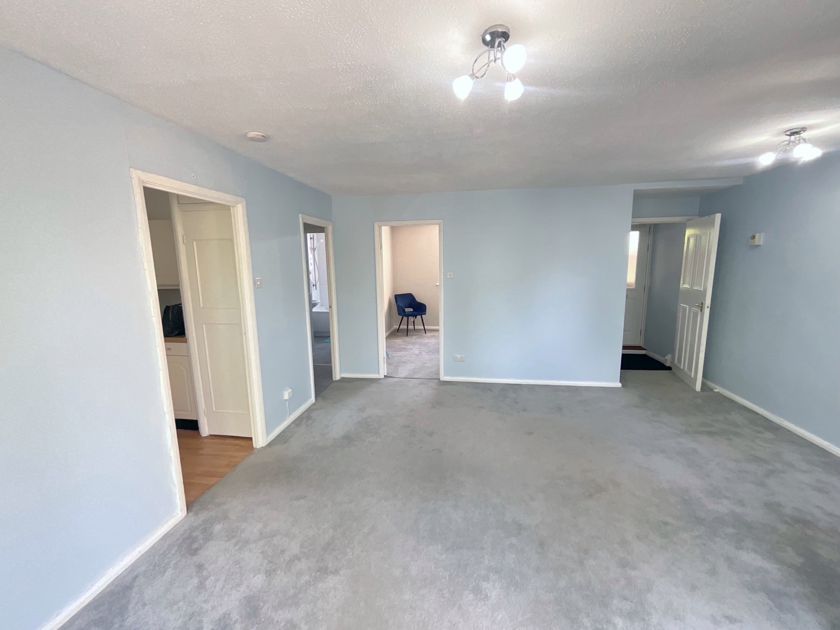 living room 