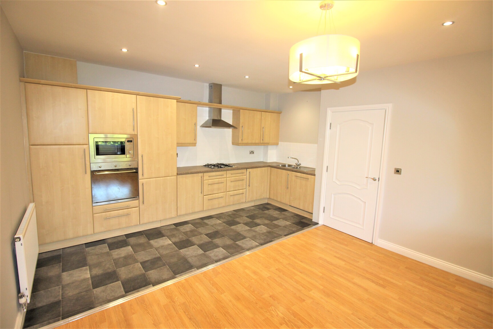 open plan lounge/kitchen