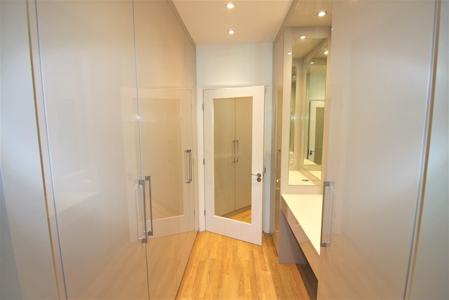 Image for property 33450