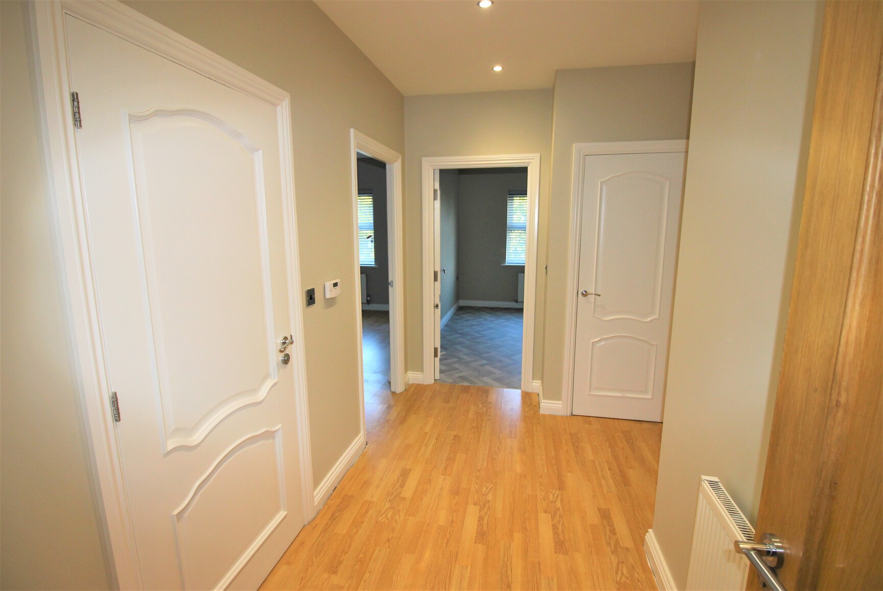 Image for property 33450