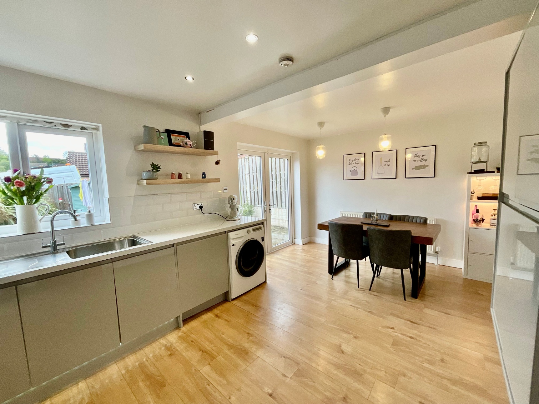 Dining Kitchen