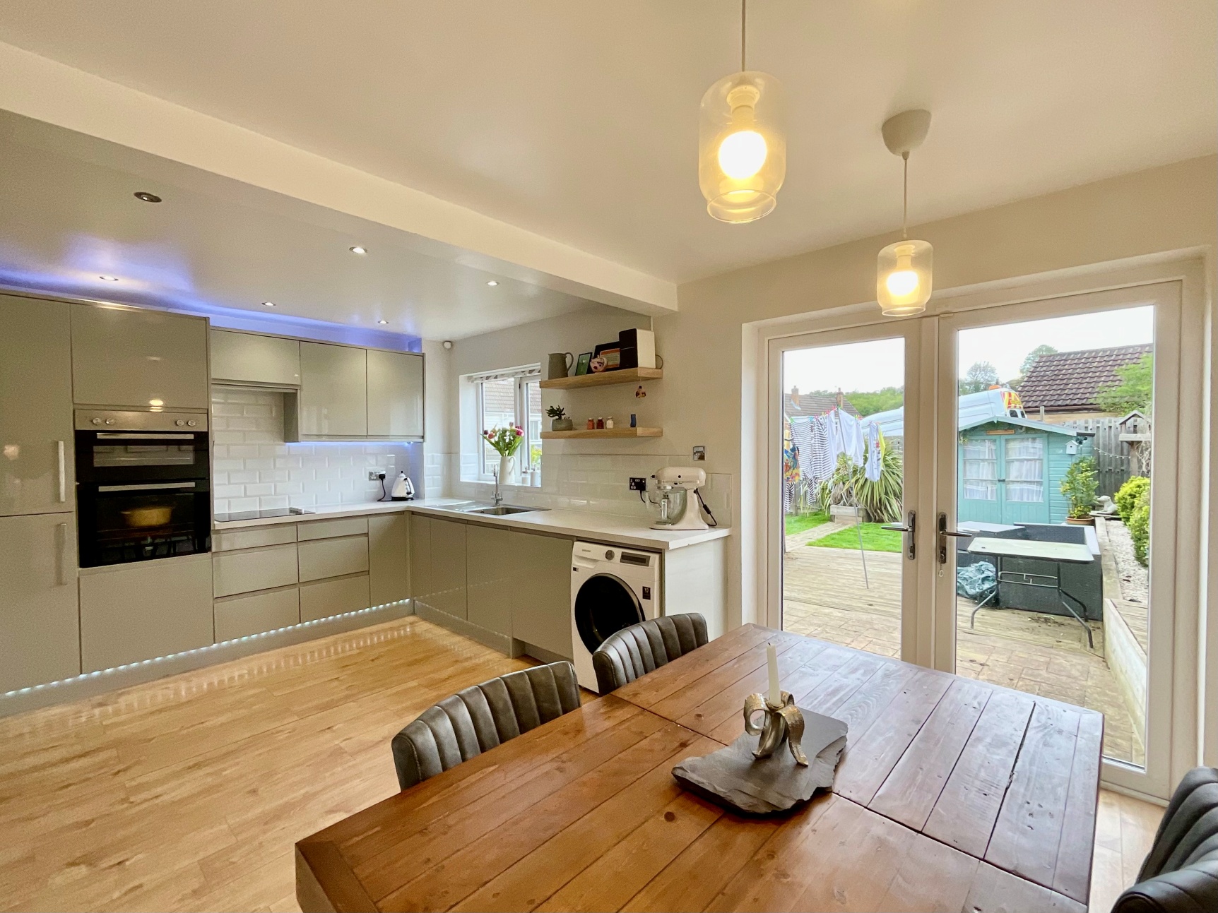Dining Kitchen 