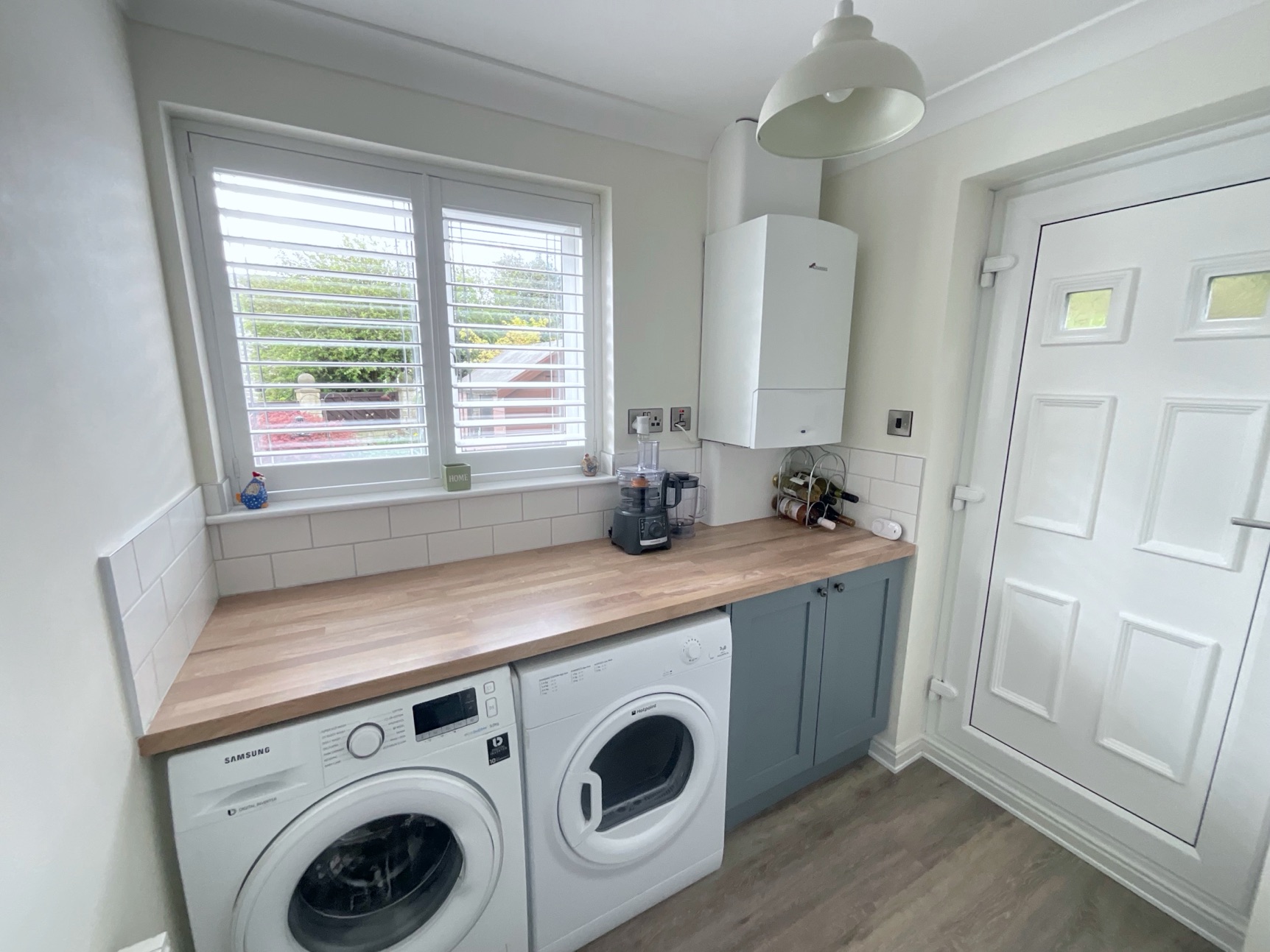 utility room 