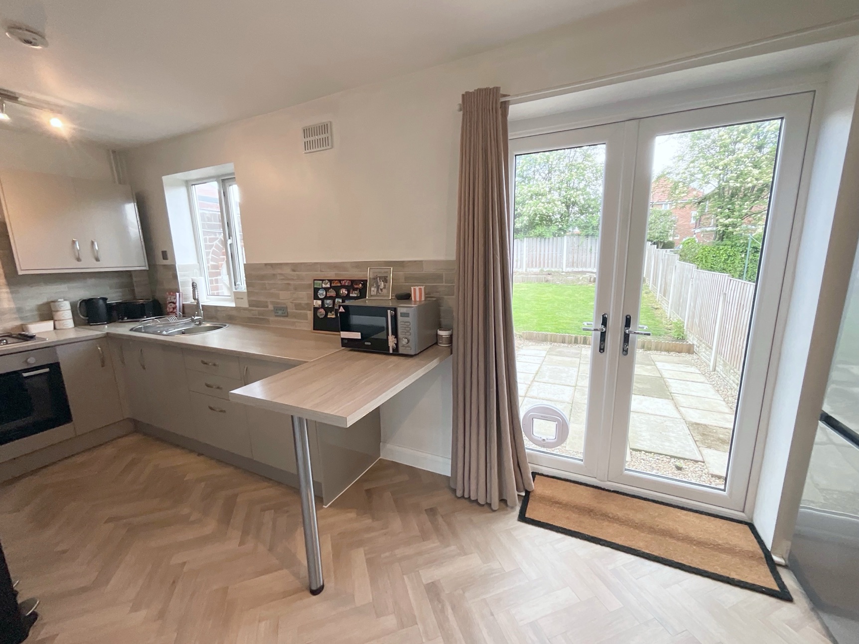 KITCHEN/DINER