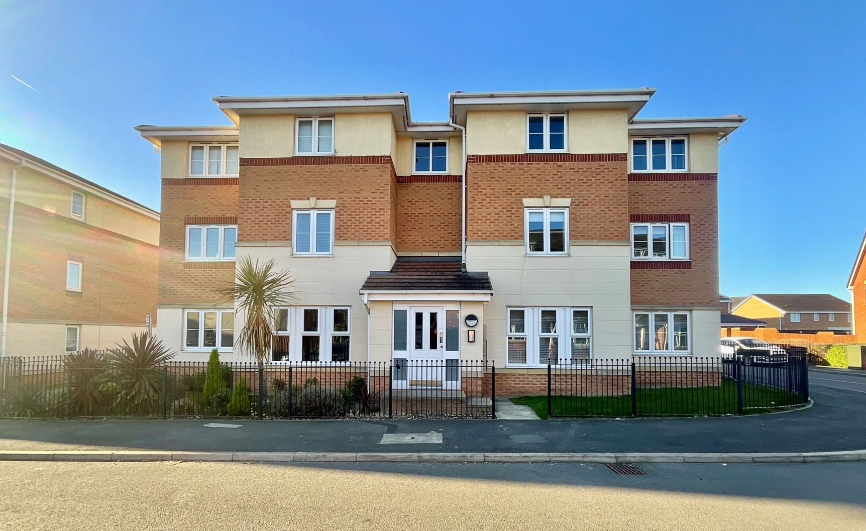 Doveholes Drive, Sheffield, S13