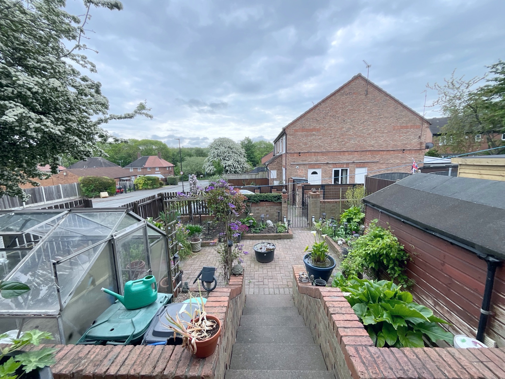 GARDEN