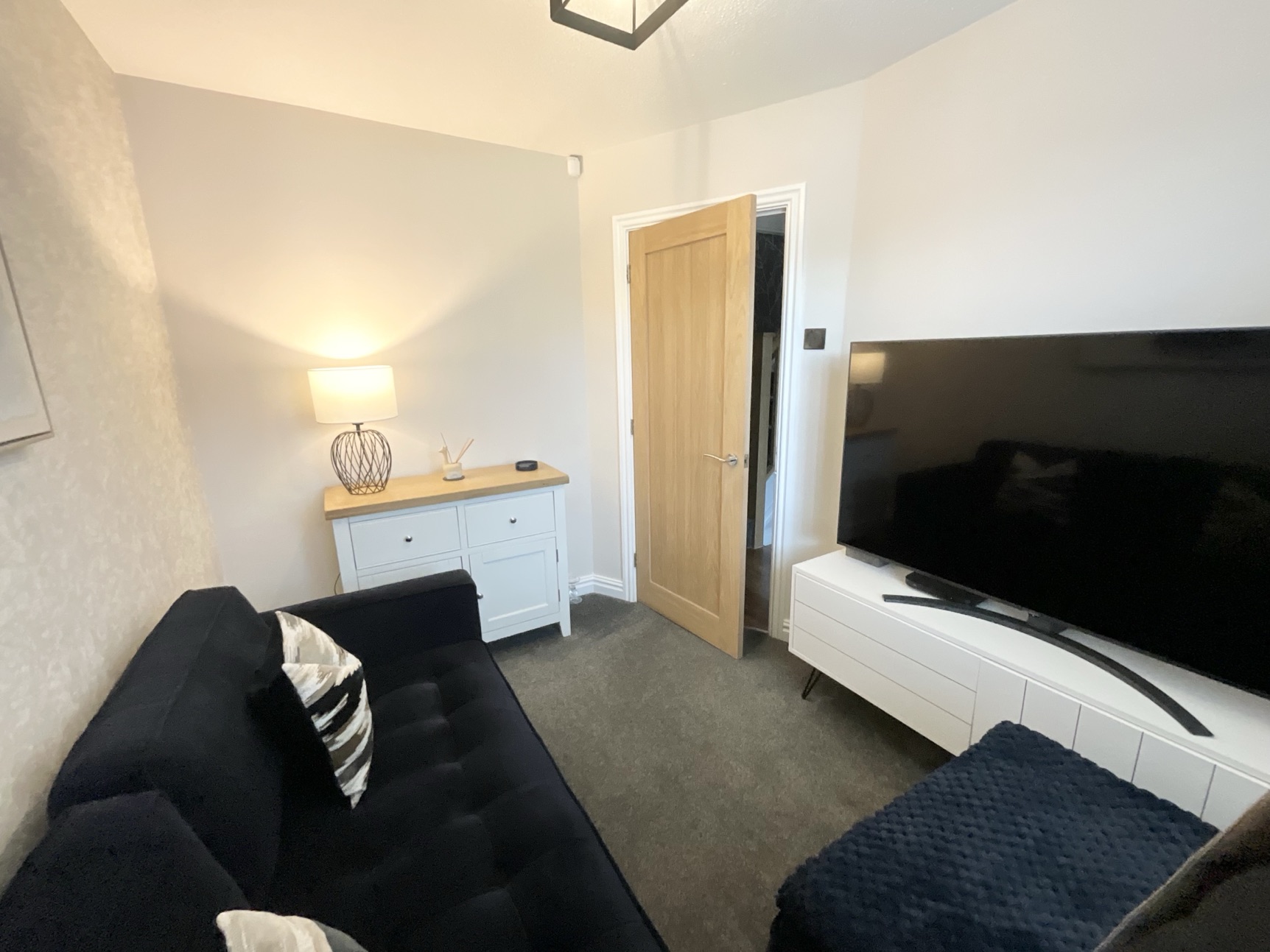 snug.bedroom 4