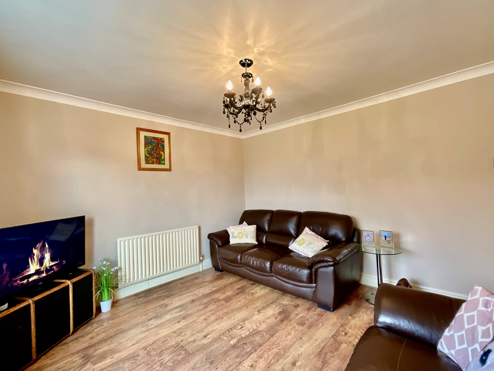 Lounge / Bedroom 3 