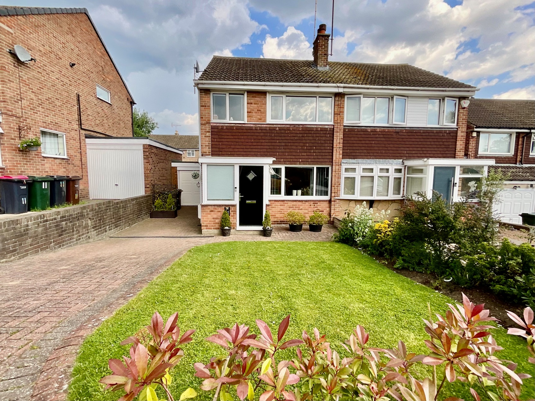 Image for property: 33580