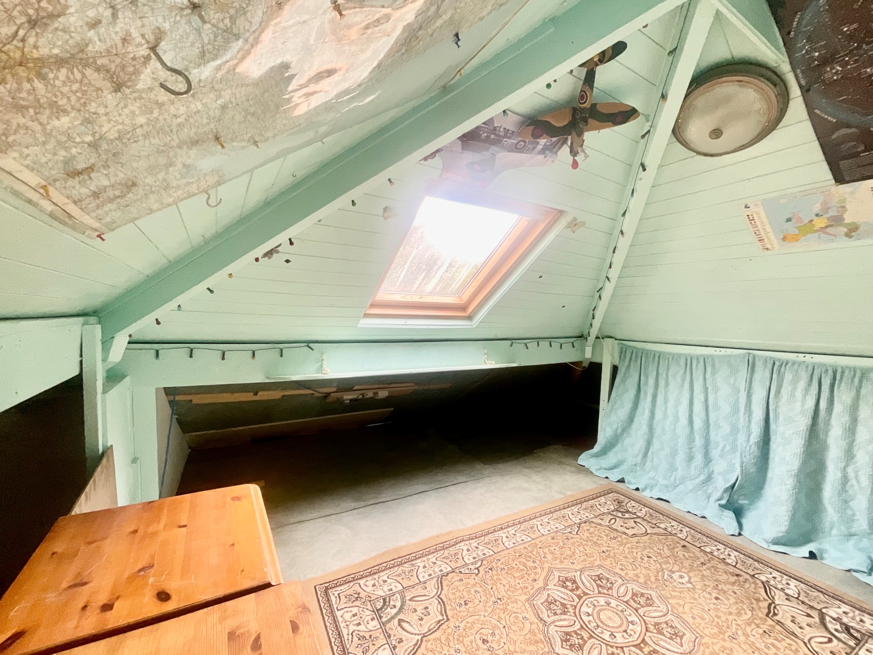 Attic/ Occasional Room 