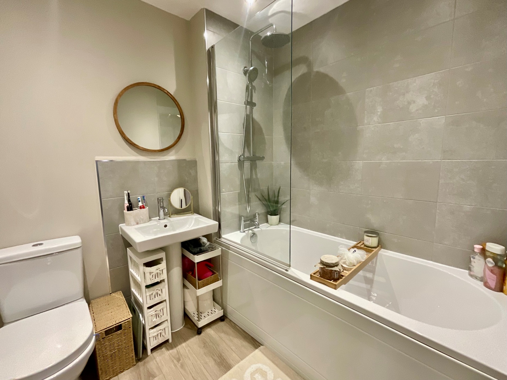 Family Bathroom 