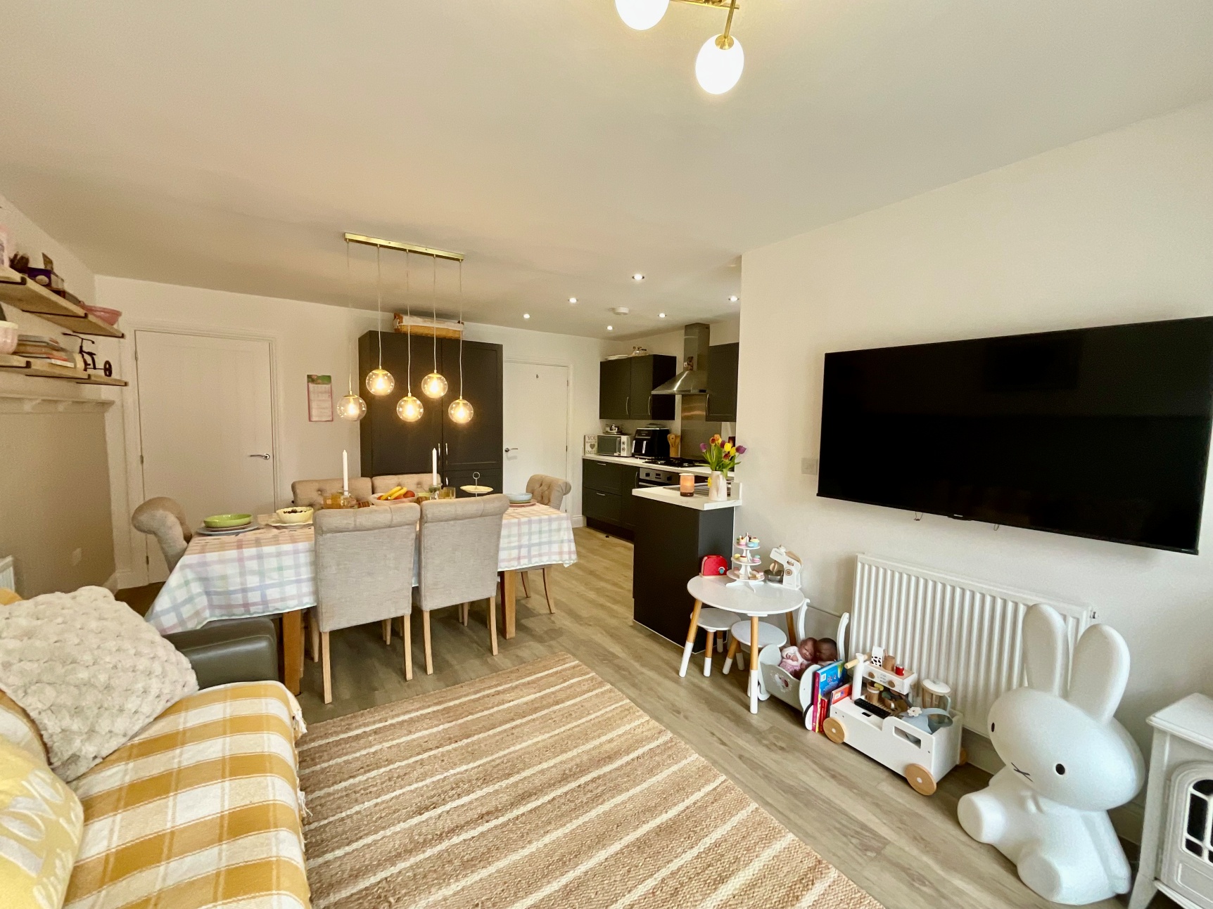 Kitchen Dining Room 