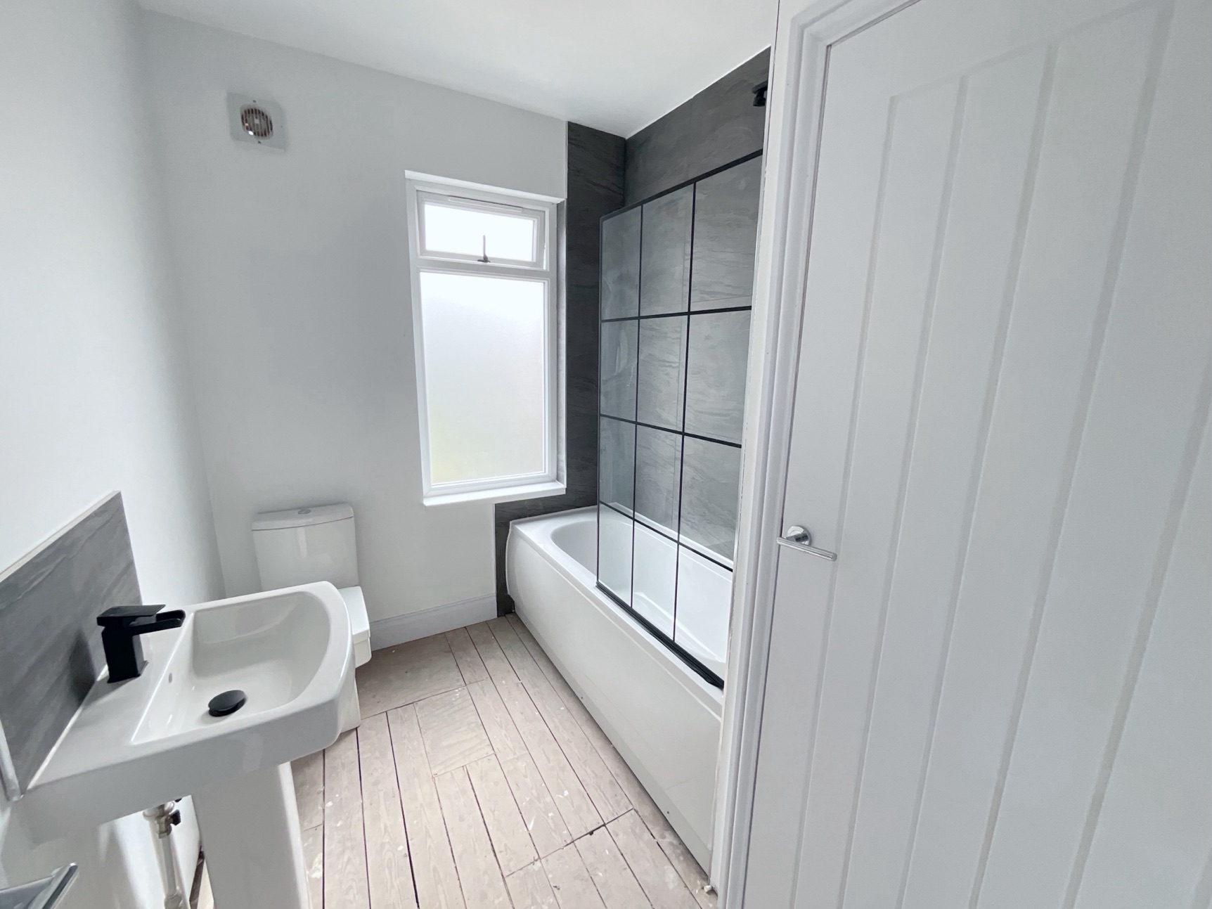 family bathroom 