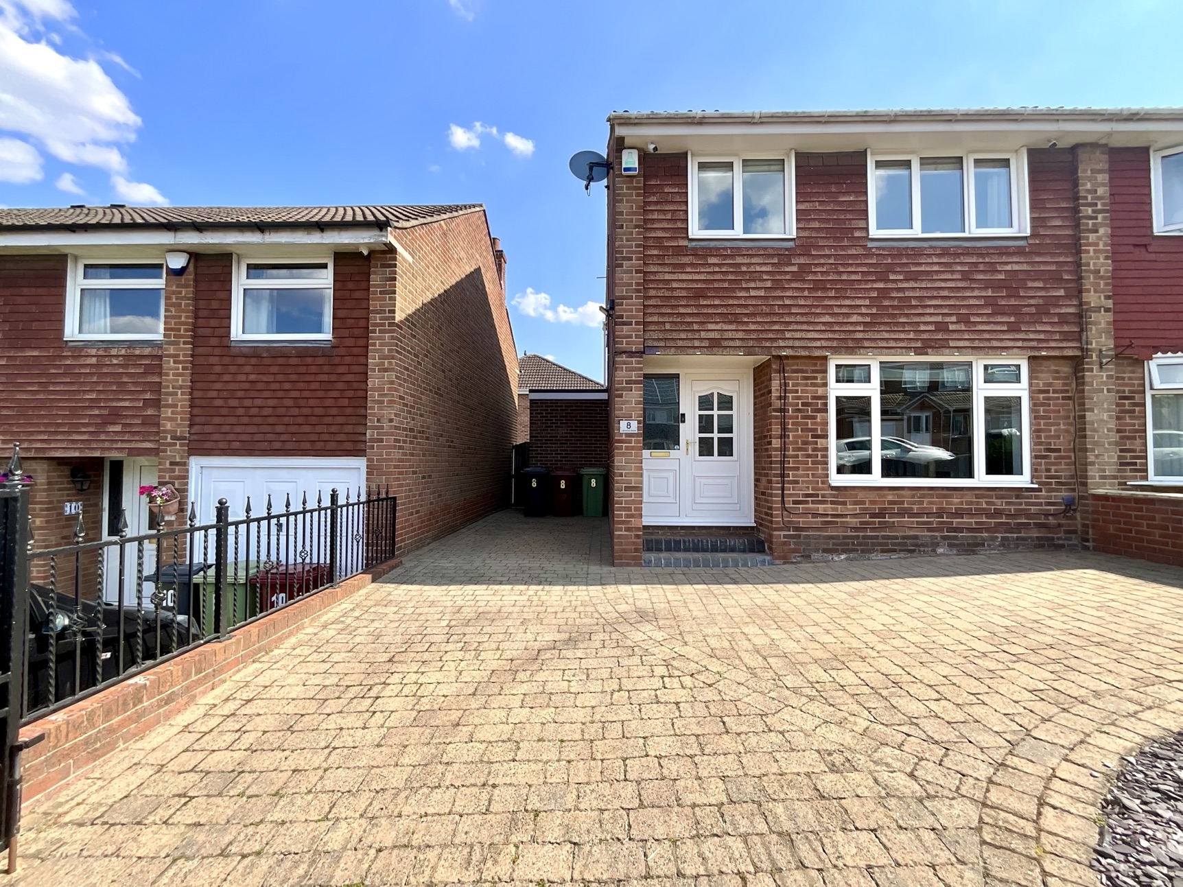 Image for property: 33667