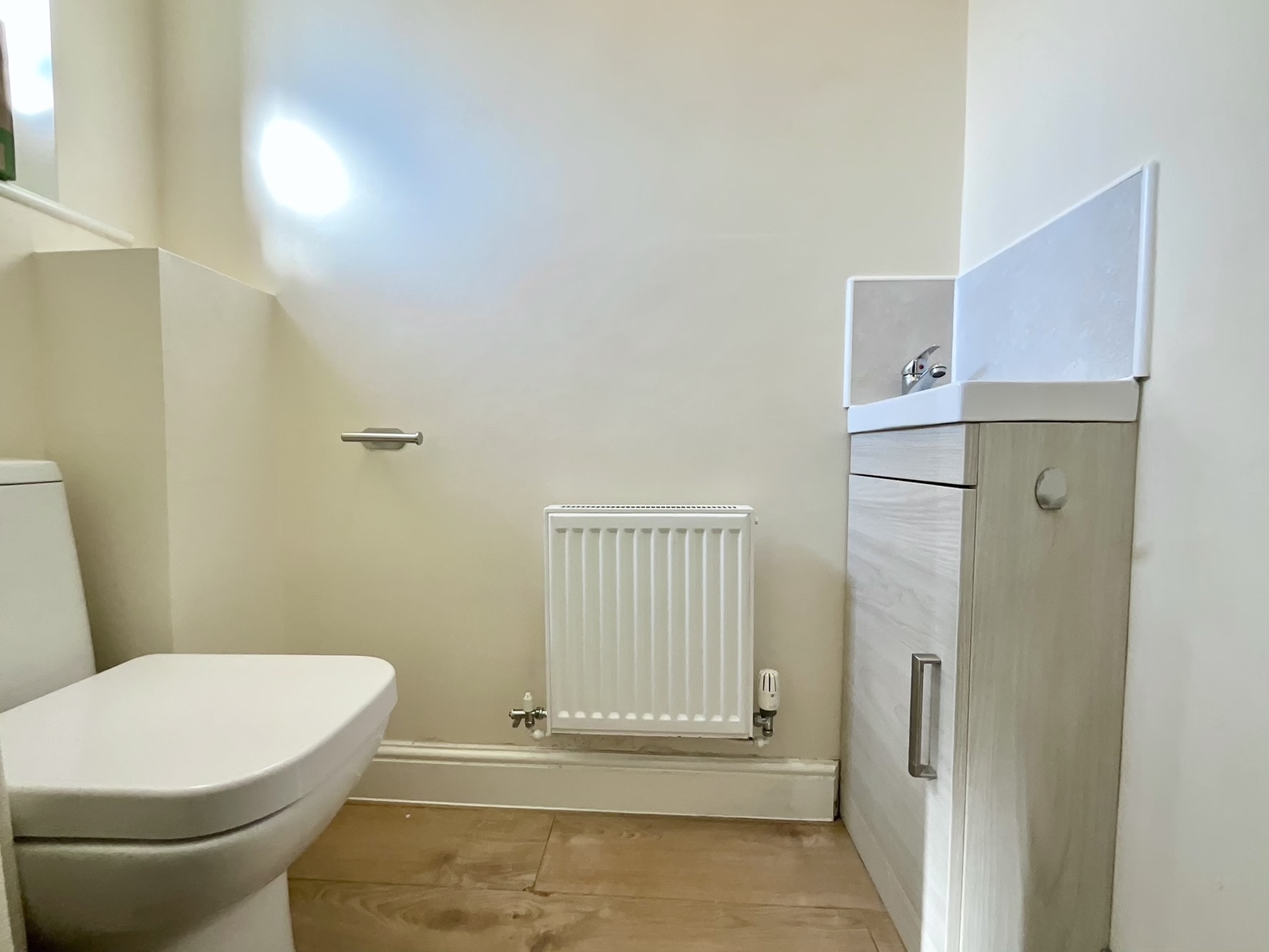 downstairs wc