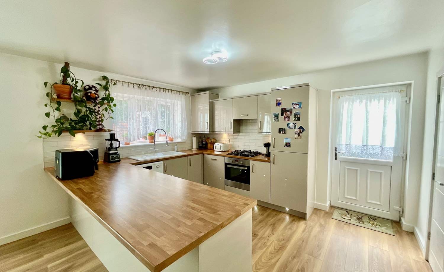 Kitchen Diner