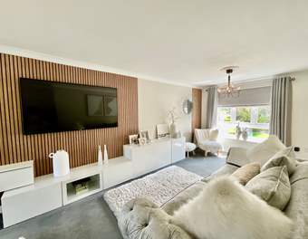 Image for property: 33719