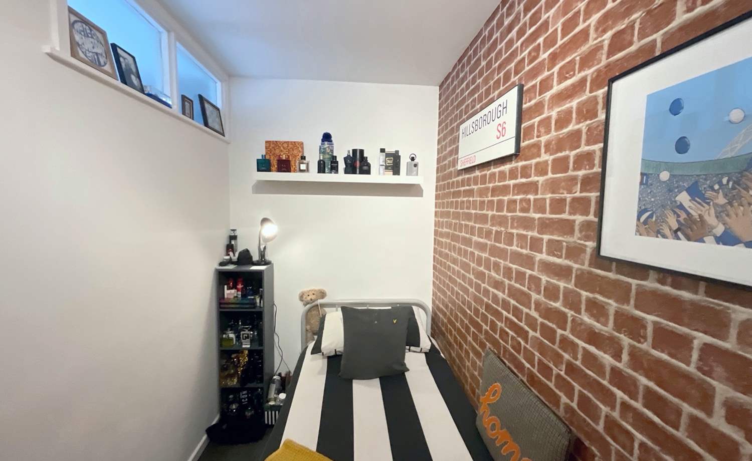 OCCASIONAL ROOM