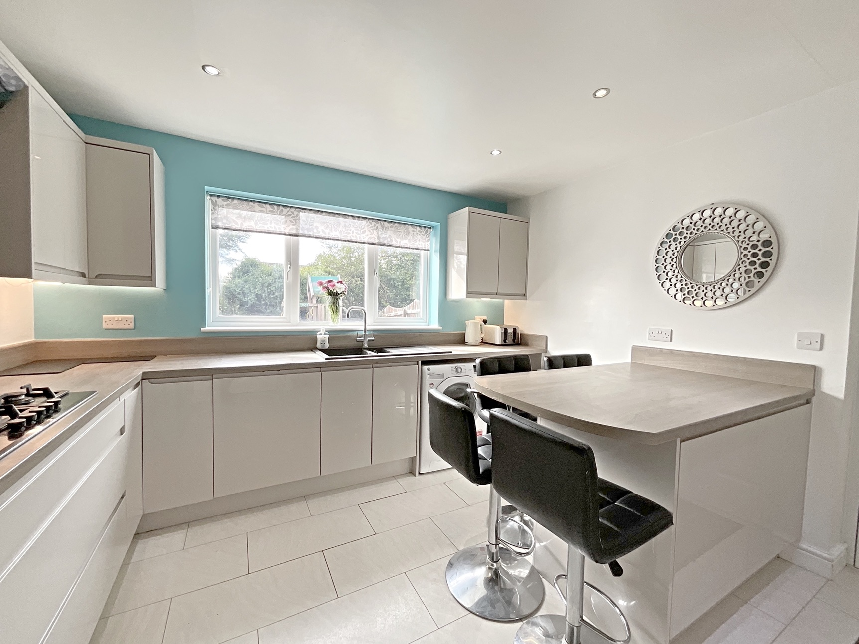 Breakfast Kitchen