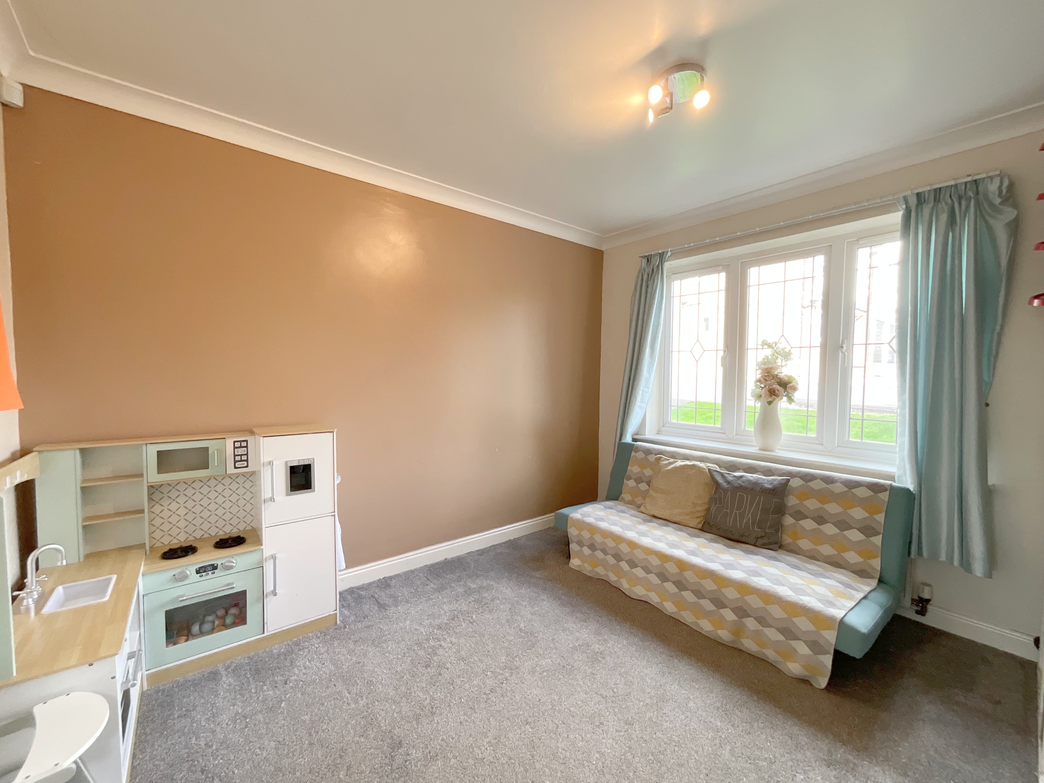 Dining Room/Playroom