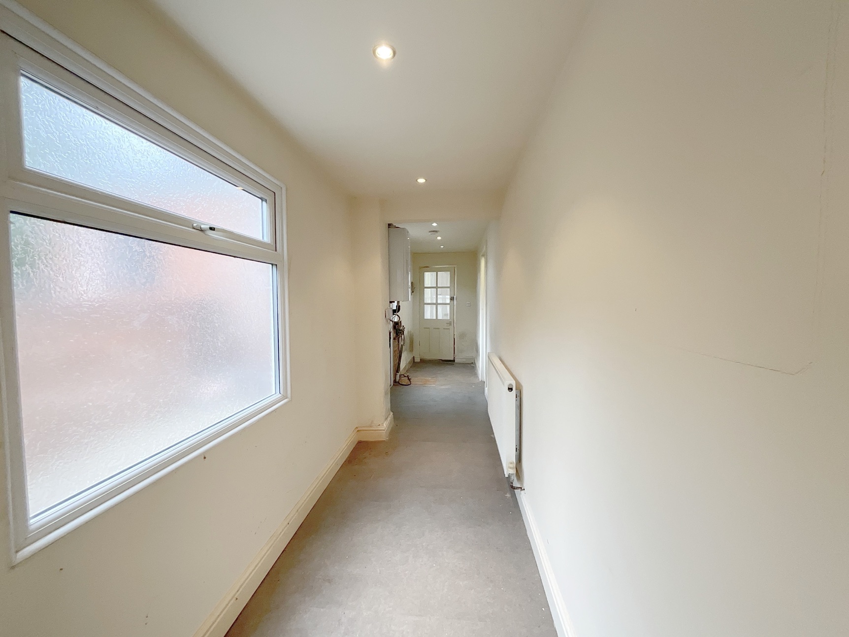 Image for property 33850