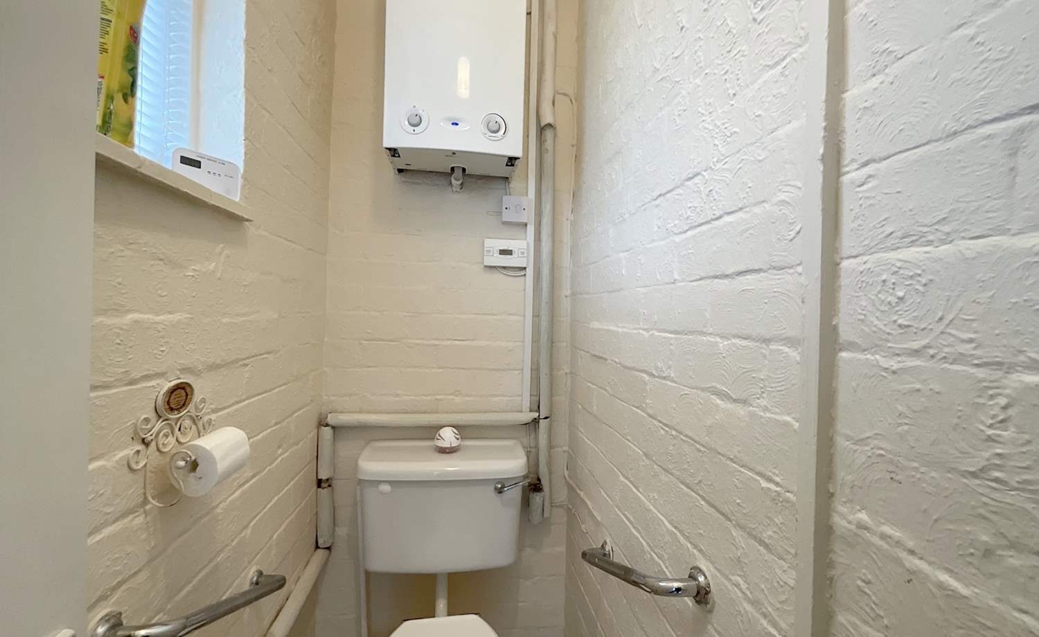 downstairs wc