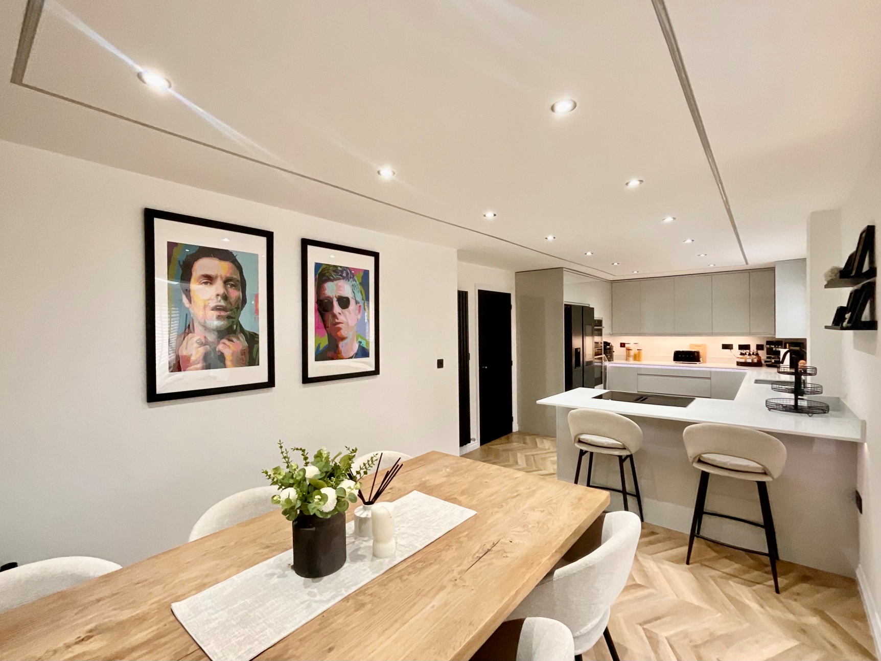 Kitchen Diner 